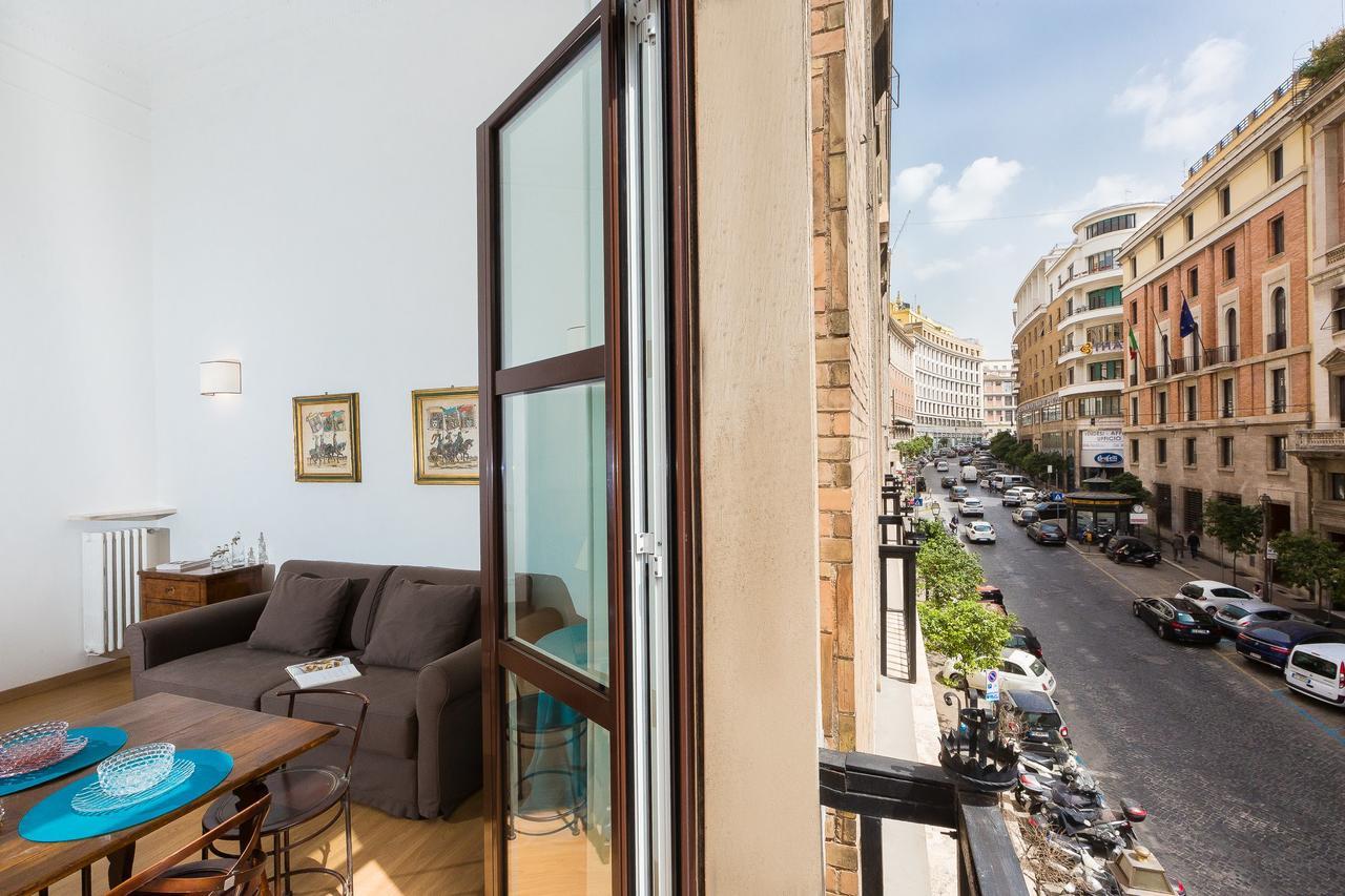 Prestigious Apartment Via Barberini Roma Exterior foto